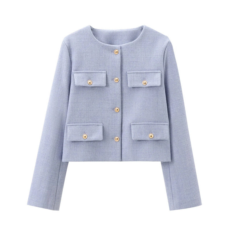 Stilvolle kurze Damenjacke mit Pattentaschen, Knöpfen, perfekt für modische Streetwear-Looks.