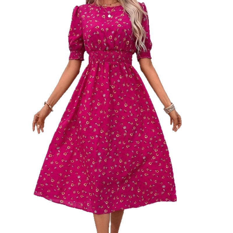 Damen Boho Maxikleid, auffälliger Blumendruck, Smock-Taille. Perfekt als langes Sommerkleid.