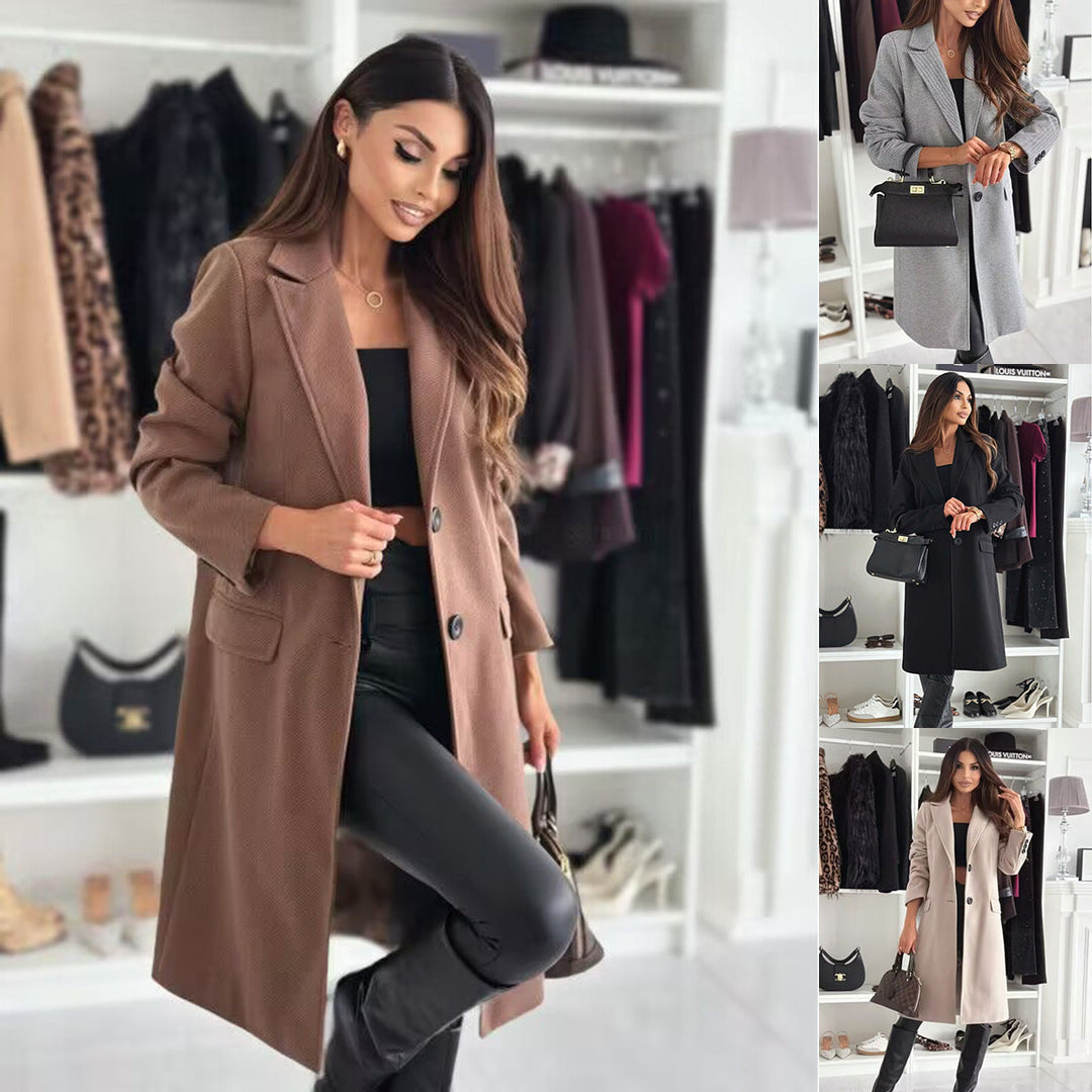 Eleganter Damen-Mantel mit klassischem Revers und praktischen Taschen in Schwarz, perfekt für Business & Freizeit.