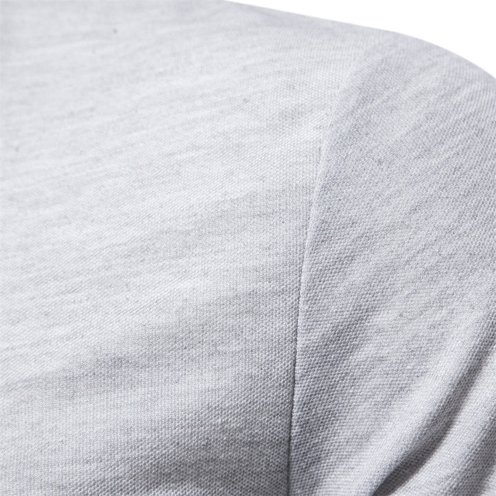 Modernes Herren Langarm Poloshirt in zeitloser Passform. Das ideale Oberteil für jede Garderobe.