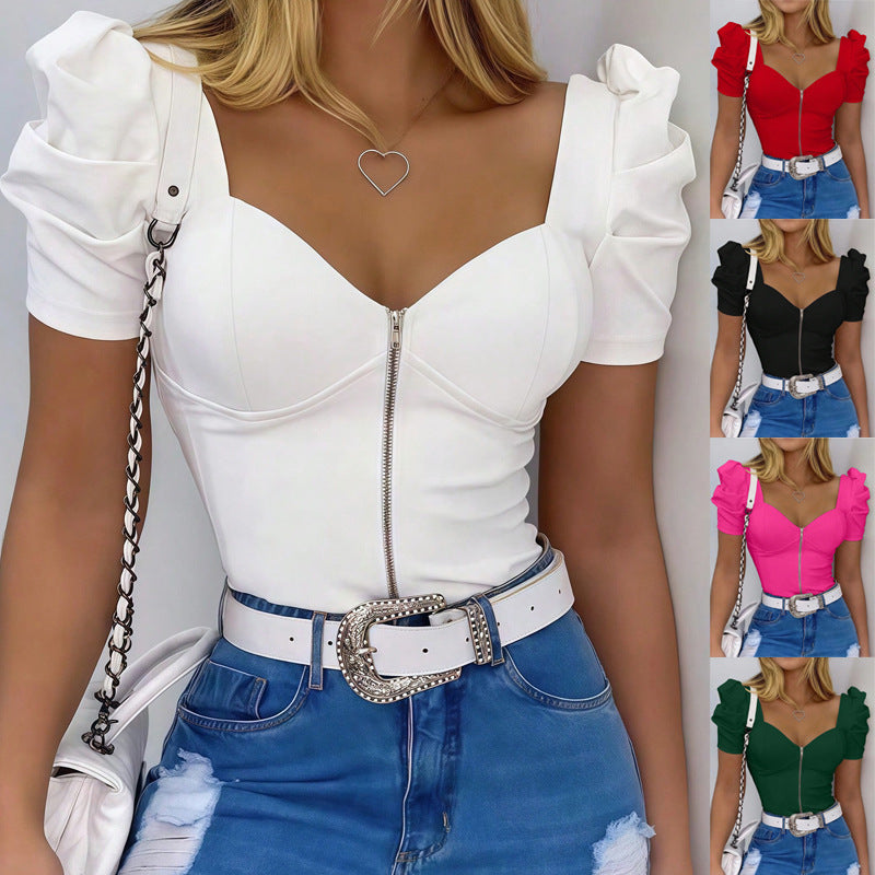 Deutsches figurbetontes Corsagen-Top für Damen mit eleganten Puffärmeln und modischem Herzausschnitt.