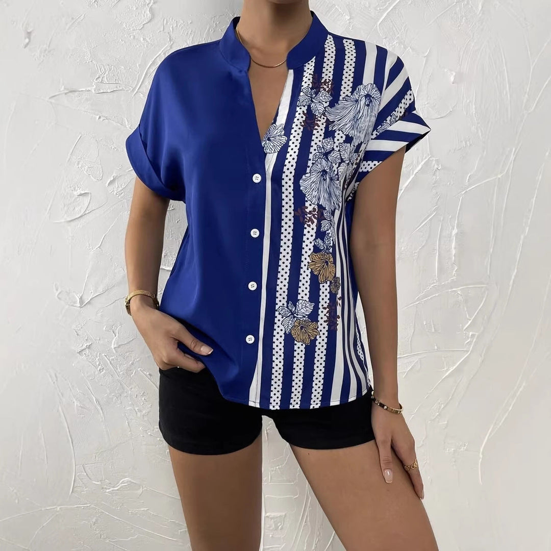 Schicke Damen Printbluse mit Stehkragen für eleganten Büro-Look, Streifen & Blumenmuster.