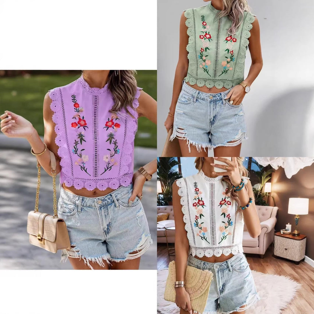 Besticktes Damen Cropped Top mit Stehkragen, Häkelkanten & Stickerei, ideal für Sommer & Urlaub.