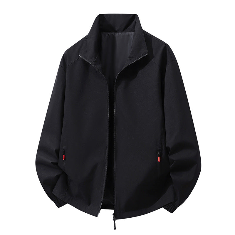 Stylische Herren Sportjacke in leichter Ausführung, ideal als Outdoor- und Übergangsjacke.
