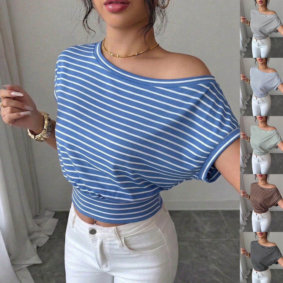 Damen Off-Shoulder Cropped Shirt gestreift für den Sommer. Kurzarm und taillenbetont, ideal für elegante Casual-Looks.