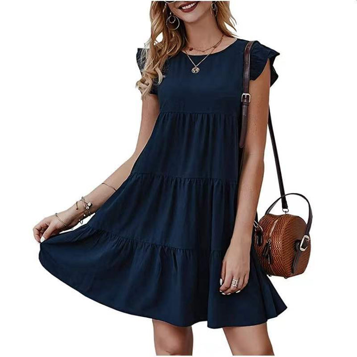 Elegantes und bequemes Damen Sommer Stufenkleid mit Rüschenärmeln für Freizeit und Alltag. A-Linie-Schnitt, knielang.
