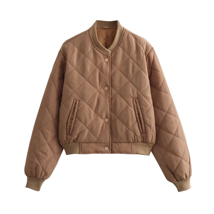Produktfoto: Gemusterte Damen Steppjacke. Vielseitige Übergangsjacke, ideal als elegante Herbst- & Winterjacke.