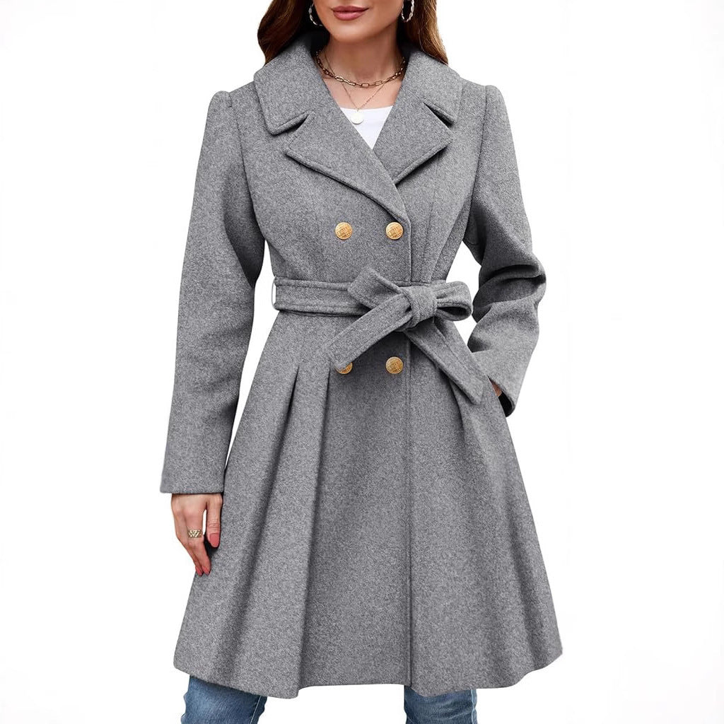 Hochwertiger Damen-Doppelreiher als stylische Outerwear, bequem und modisch.