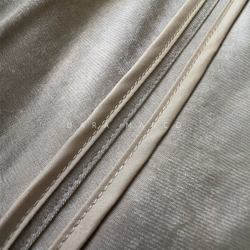 Stilvolle Damen Hose mit weitem Bein, modisch & bequem. Perfekt als Casual-Look für Frühling & Sommer.