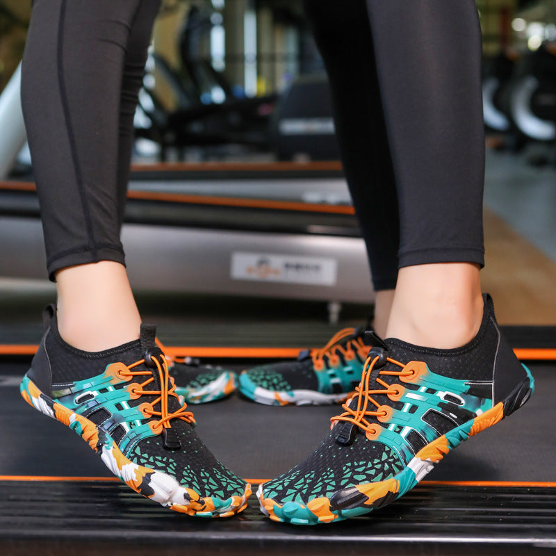 Minimalistische Barfußschuhe für Damen & Herren, leicht, flexibel und atmungsaktiv für natürlichen Gehkomfort.