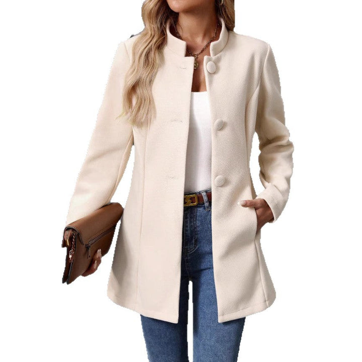 Hochwertiger Damen Herbstmantel, figurbetont & bequem. Perfekter Übergangsmantel für kalte Tage.