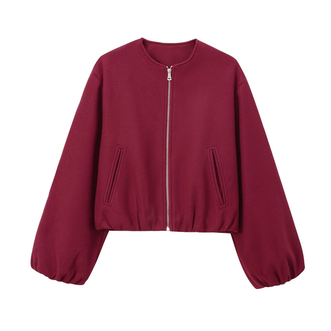 Stilvolle Damen Bomberjacke, sportlich-chic, ideal für entspannte Tage oder den Weg ins Fitnessstudio.