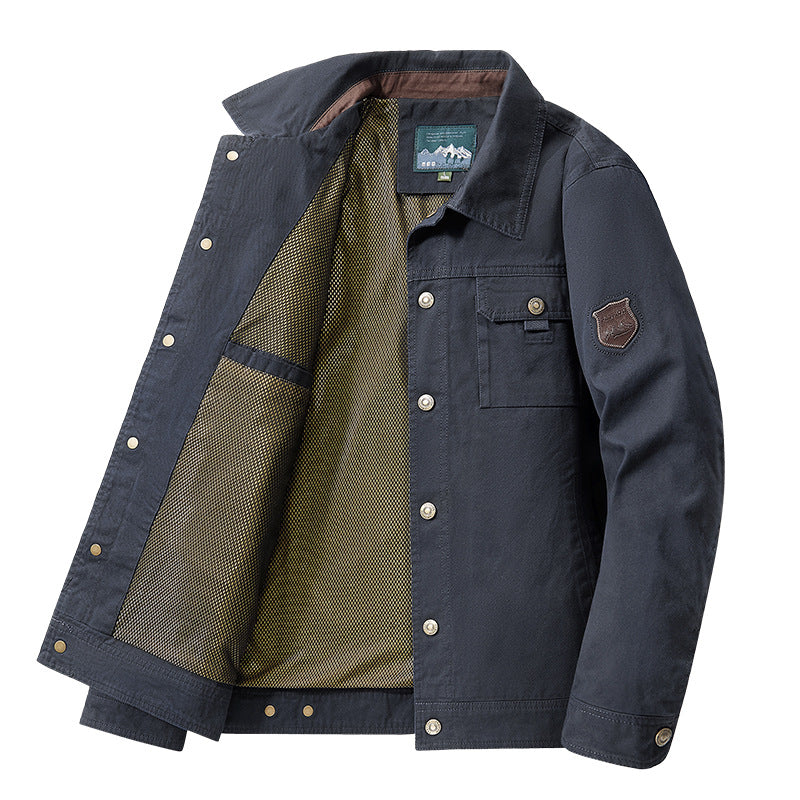 Männer-Freizeitjacke mit Reißverschluss, modern & alltagstauglich; perfekt für Herrenmode.