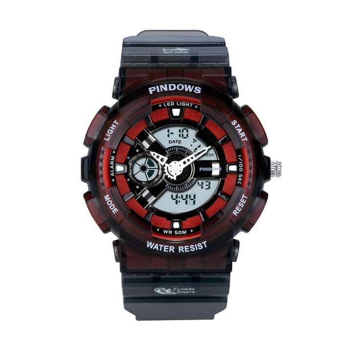 Männer Sport Digitaluhr in dynamischer Pose, wasserdicht, stoßfest und robust für Outdoor-Fans.