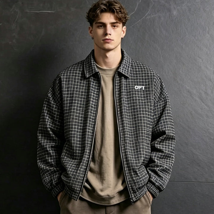 Stilvolle Herren Übergangsjacke mit klassischem Karomuster, ideal für Casual-Looks & Outdoor-Aktivitäten.