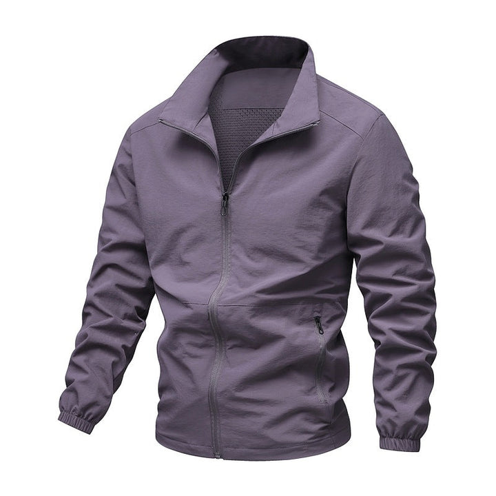 Winddichte Herren Freizeitjacke, perfekt für den urbanen Lebensstil und sportliche Outdoor-Abenteuer.