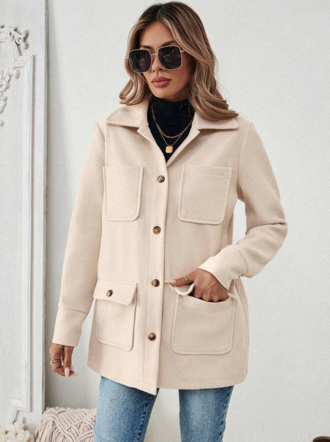 Vielseitige Damenjacke, Utility-Stil, mit mehreren Taschen, perfekt als Übergangsjacke.