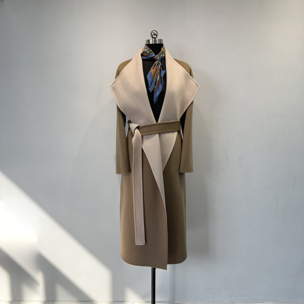 Stilvoller Damen Wickelmantel, ideal für Business & Freizeit. Langer warmer Herbst-Winter-Mantel für Frauen.