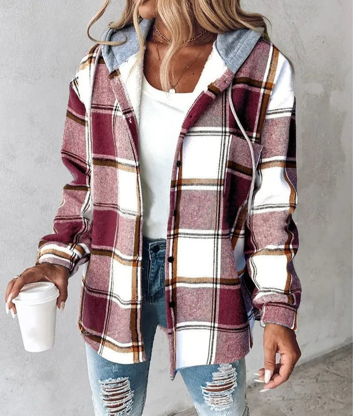 Trendige Damen Freizeitjacke mit Karos. Mit Kapuze für zusätzlichen Komfort und Stil.