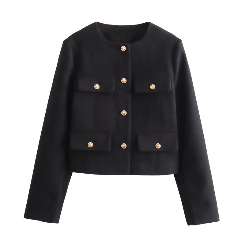 Trendige kurze Damenjacke mit Pattentaschen und Rundkragen, eine schicke Übergangsjacke.