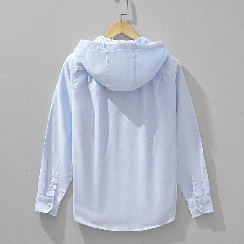Praktische Herren Alltagsjacke mit Kapuze und Reißverschluss. Bequemer, langärmliger Hoodie in Blau-Weiß für Freizeit.