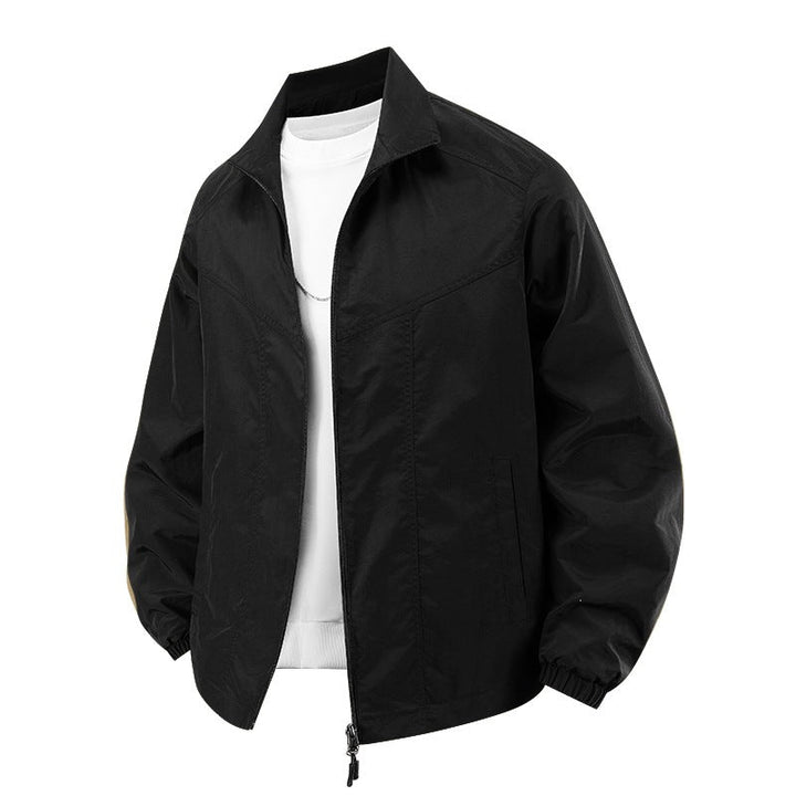 Komfortable Herren Freizeitjacke mit Reißverschluss, aus leichtem Material, ideal für den Alltag.