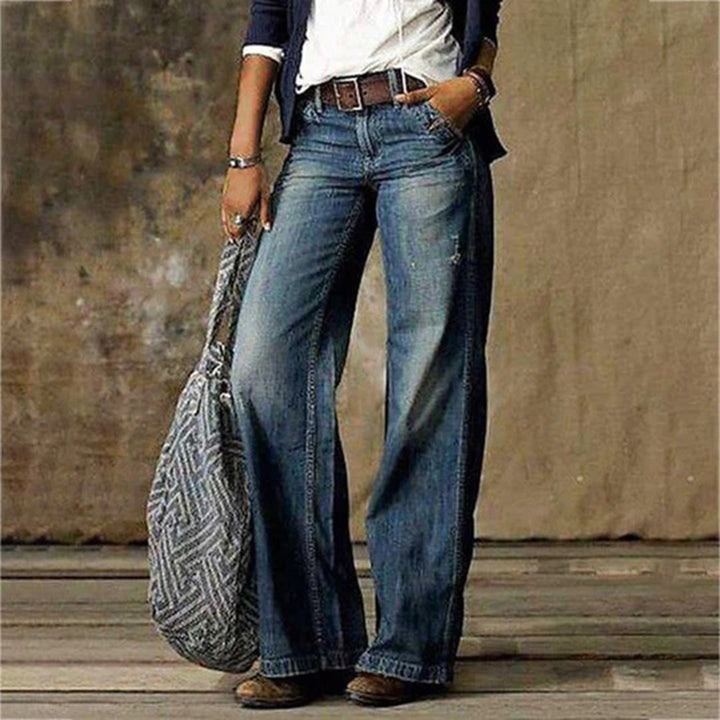 Komfortable Damen Jeans im Vintage Retro-Stil mit weitem Bein und lockerer Passform, ideal für den Alltag.