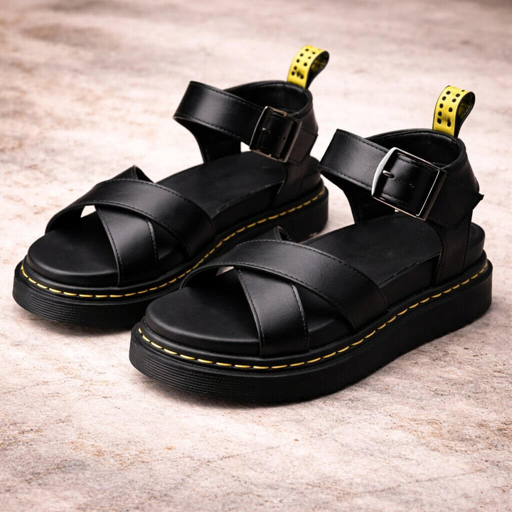Orthopädische Damen Plateau-Sandalen mit ergonomischem Fußbett und Dämpfung für gesunde Füße und Komfort.
