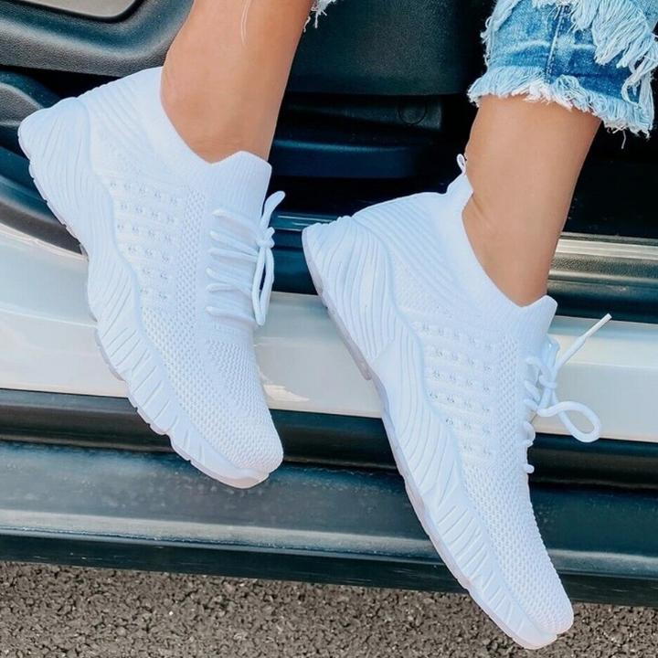 Modische Damen Herbst-Sneakers, sehr leicht, atmungsaktiv & komfortabel mit rutschfester Gummisohle.