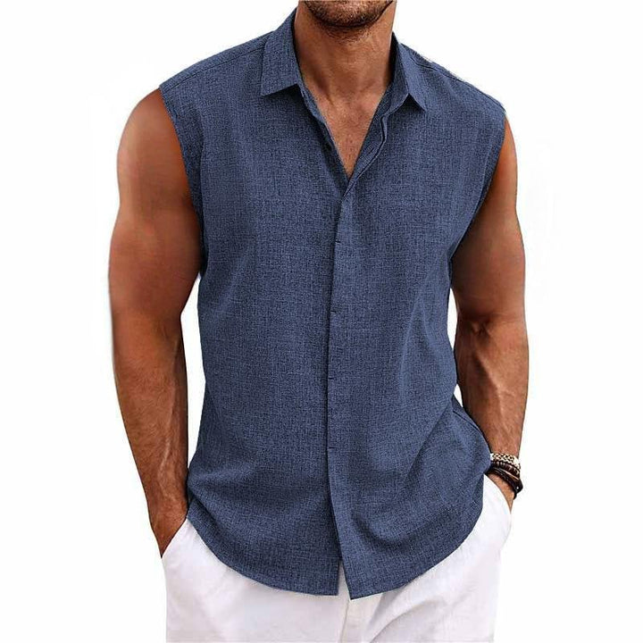 Stilvolles Herren Sommershirt ohne Ärmel mit Kragen. Leichtes und bequemes Freizeit-Shirt für warme Tage.