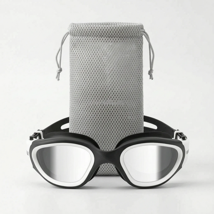 Polarisierte Schwimmbrille für Erwachsene reduziert effektiv Blendung und bietet Panoramasicht im Freiwasser.