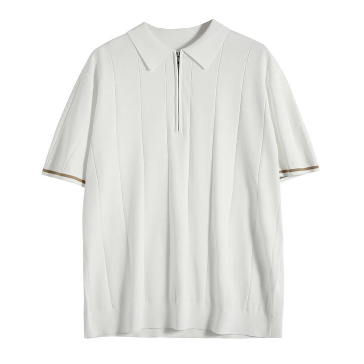 Vielseitiges Herren Strickpolo, kurzärmlig, mit Reißverschluss & modernen Streifen. Für Business oder Alltag.