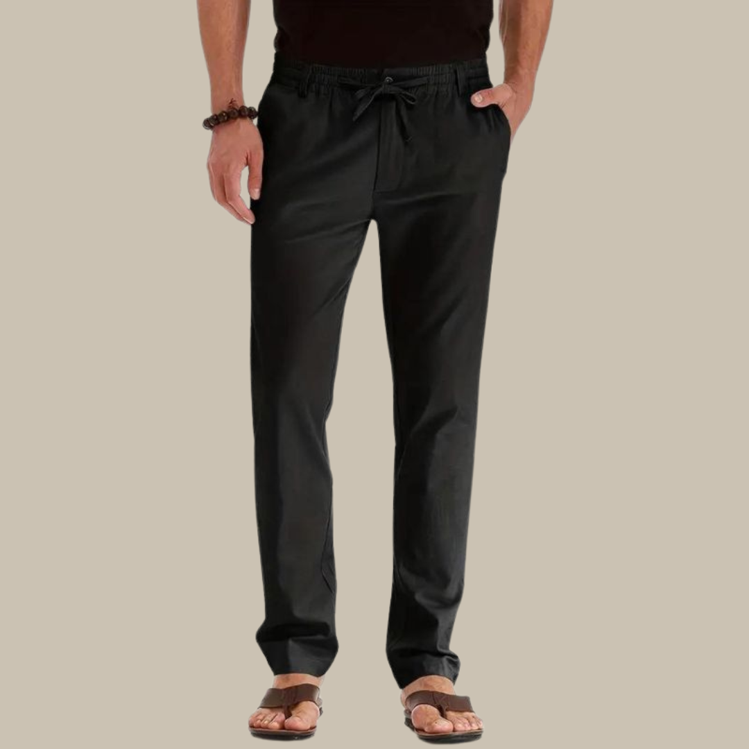 Entspannte Herren Freizeithose mit elastischem Bund in lässigem Design. Vielseitig für Sommer & Alltag.