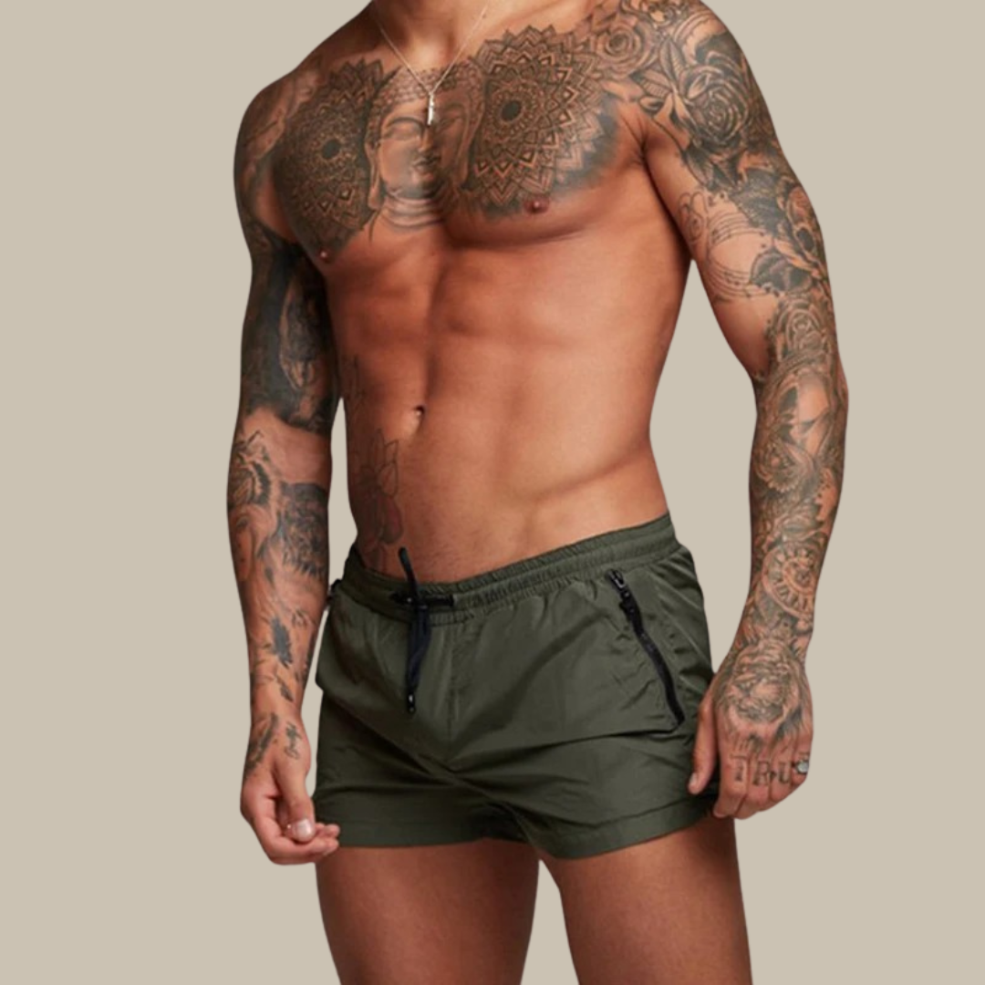 Herren schnelltrocknende Stretch-Shorts für Sommer und Strand, ideal für Freizeit & Sport.