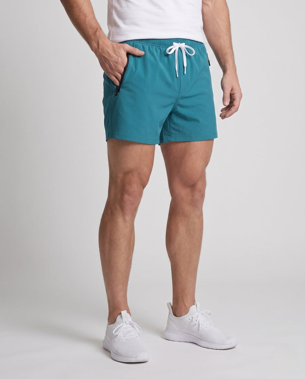 Schnelltrocknende Herren Schwimmshorts, ideal für Wassersport & Freizeit, mit sicheren Reißverschlüssen.