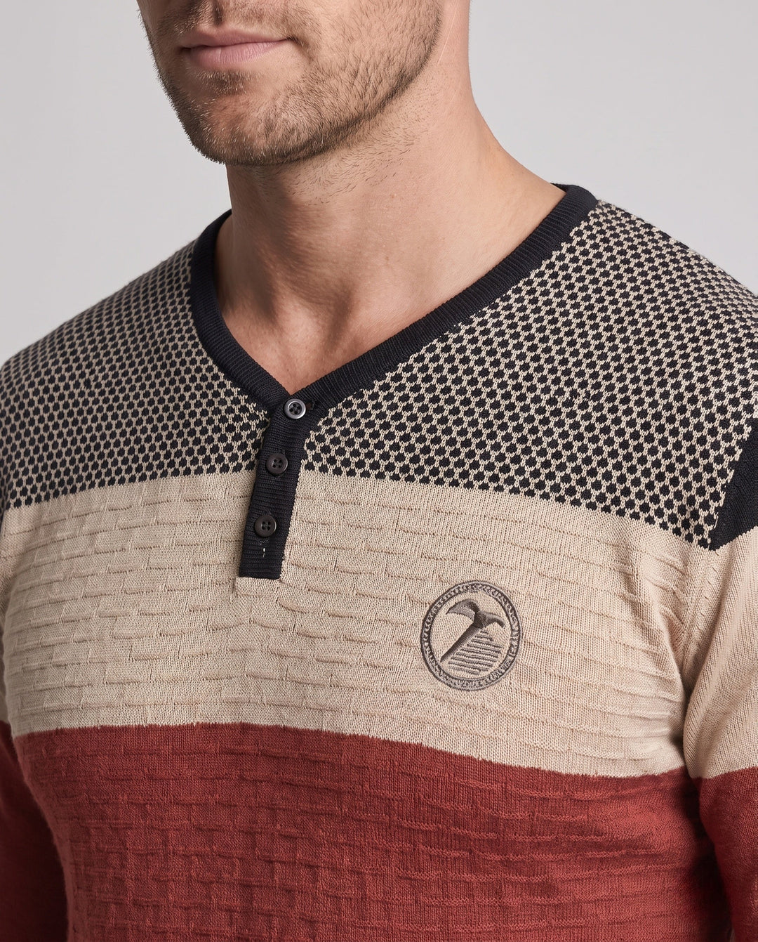Modischer Herren Polo Pullover, Langarm, gestreiftes Strickmuster, bequemes Oberteil.