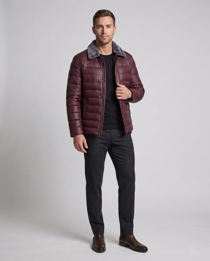 Elegante Herren-Steppjacke in Lederoptik mit Teddykragen, ideal für Winter & Übergang, warm & stilvoll.