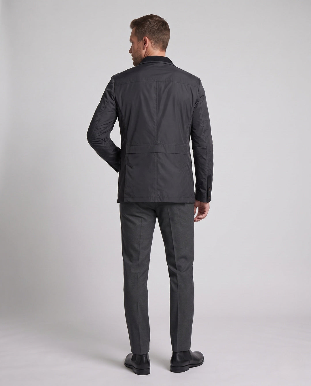 Bequeme Herren Hybrid Blazerjacke im stilvollen Design, perfekt für Büro und gehobene Freizeit.
