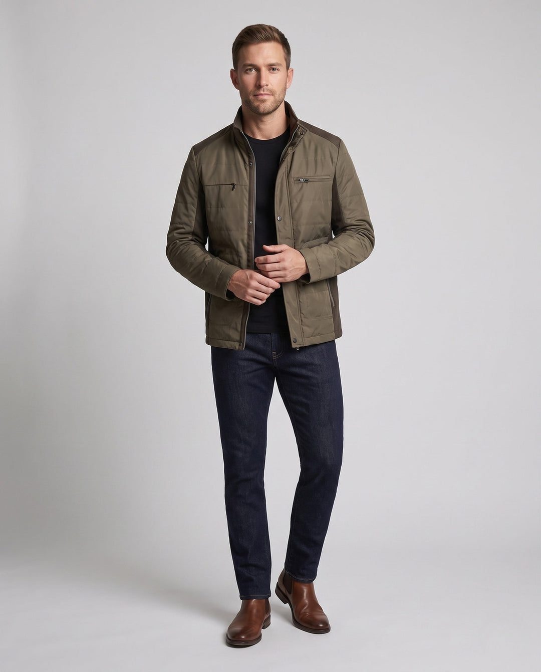 Leichte Herren-Steppjacke, winddicht & praktisch, ideal für Reisen & Alltag.