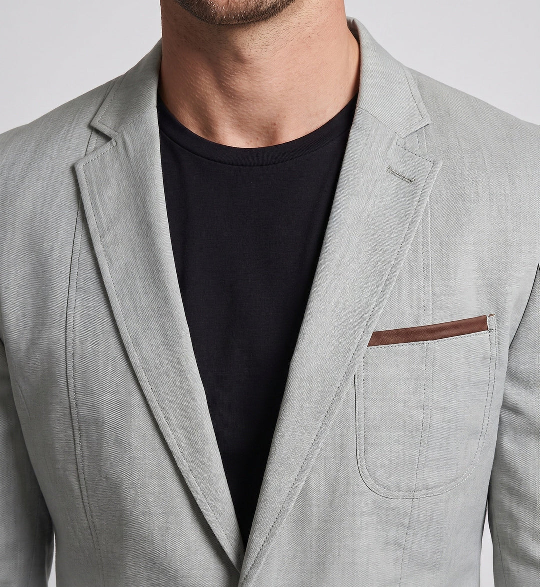 Leichter Herren Reise Blazer mit elegantem Design & modernen Kontrastdetails. Ideal für Business & Freizeit.