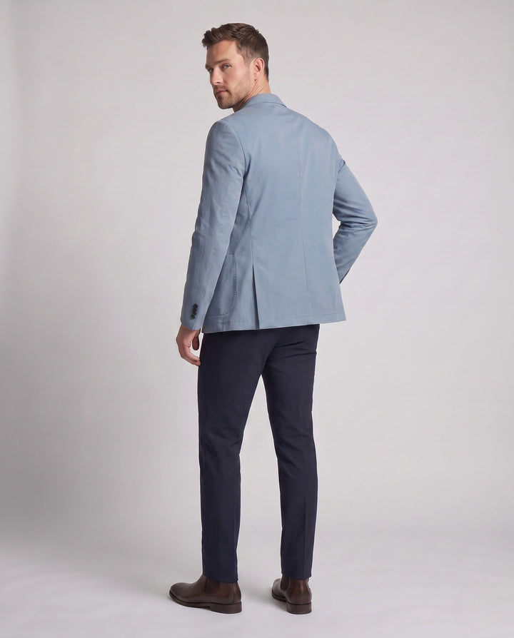 Eleganter Herren Blazer für Business & Freizeit, leicht, atmungsaktiv & pflegeleicht für unterwegs.