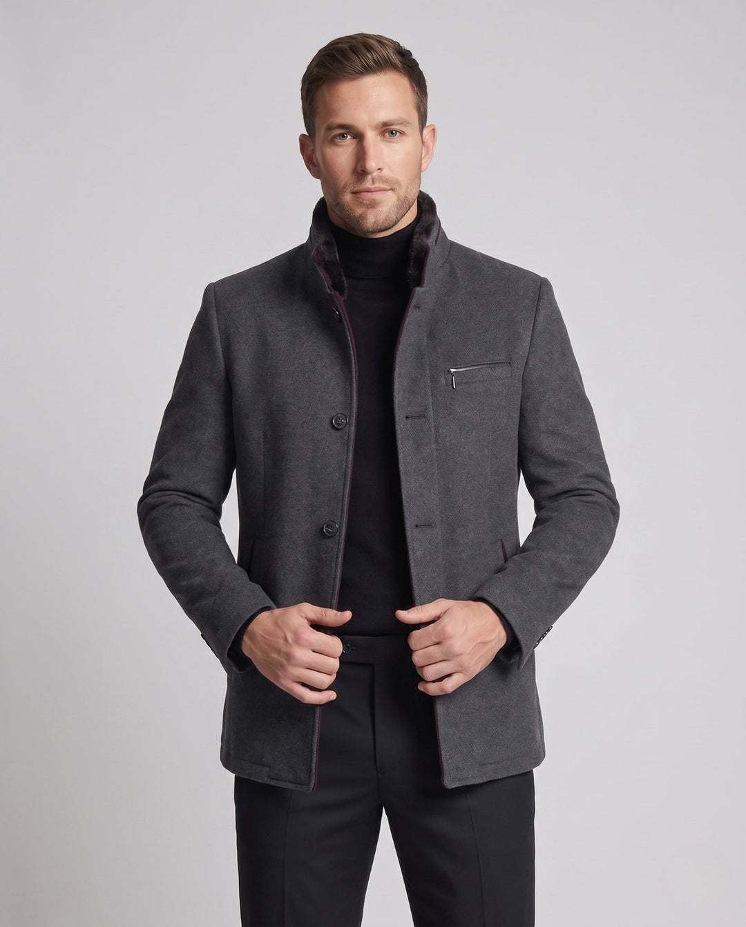 Warmer Herren Wintermantel mit Stehkragen. Eleganter Thermomantel für stilvolle Herbst- & Wintertage.