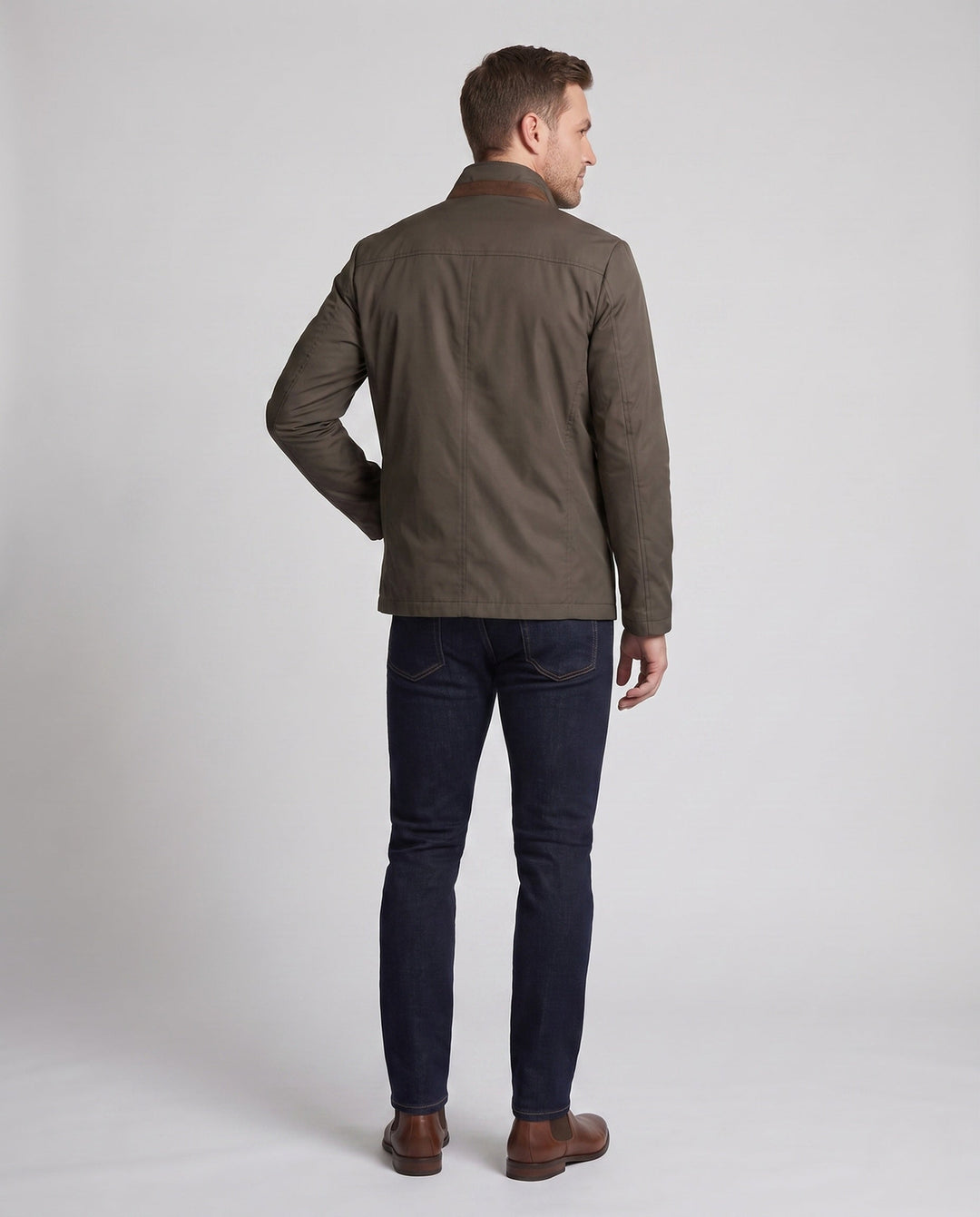 Vielseitige Herren Jacke mit Stehkragen & RV-Taschen. Perfekt als Reisejacke, Business- oder Freizeitjacke für Übergang.