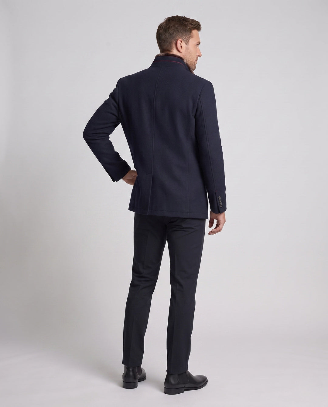 Herren Kurzmantel mit luxuriösem Kragenbesatz, elegant und warm für Outdoor & Winter. Vielseitige Mode.