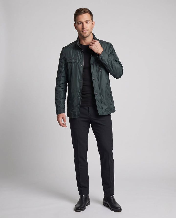 Gepolsterte Herren Reiseweste mit Stehkragen, perfekt für Outdoor, Freizeit & urbanen Stil. Windresistent.