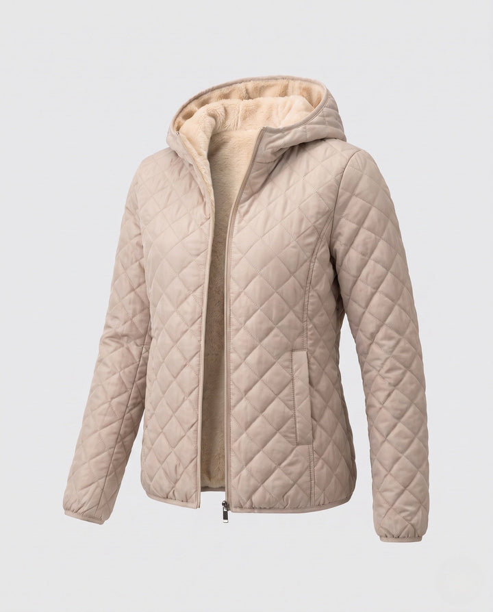 Stilvolle Damen Winterjacke gesteppt mit Kapuze, perfekt für urbane Herbst- & Wintermode.