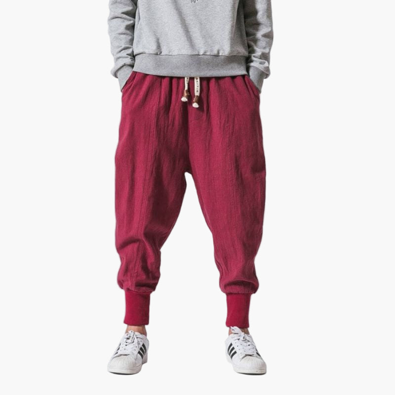 Bequeme Alltagshose für Herren, lockere Haremshose im sportlichen Jogging-Design.