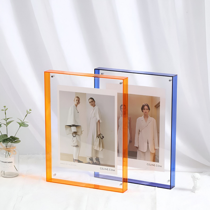 Minimalistischer Fotorahmen, moderne Ästhetik, tolle Wanddeko.