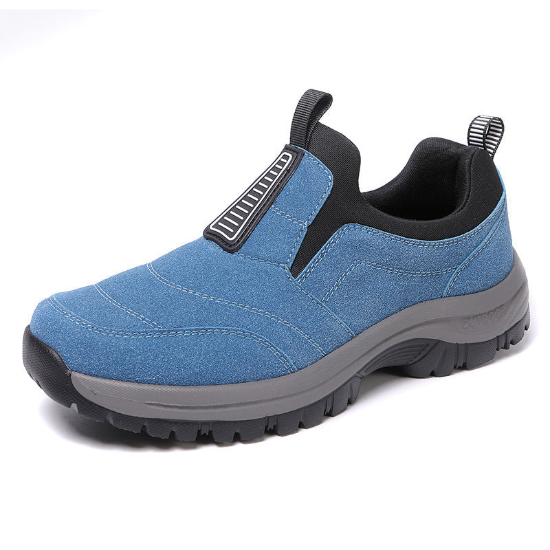 Vielseitiger Damen Outdoor-Schuh, robust und bequem, mit spezieller Sohle für rutschfesten Halt auf jedem Untergrund.