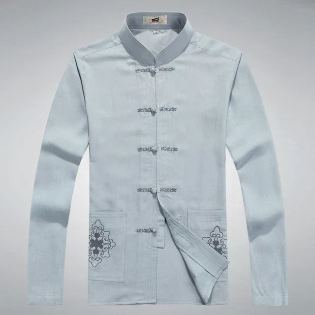 Hochwertiges Herren Freizeit-Outfit im Japan-Stil. Eleganter Zweiteiler mit markantem Patch Design.